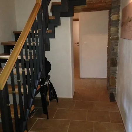 Banicky Dom Pod Zvonicou Dom wakacyjny