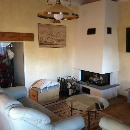 Banicky Dom Pod Zvonicou Dom wakacyjny *