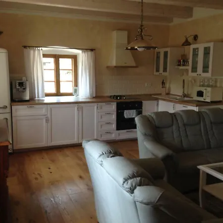 Dom wakacyjny Banicky Dom Pod Zvonicou